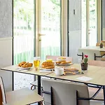 酒店 Ibis Budget En Bresse *