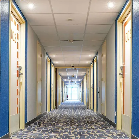 Hotel Ibis Budget En Bresse *